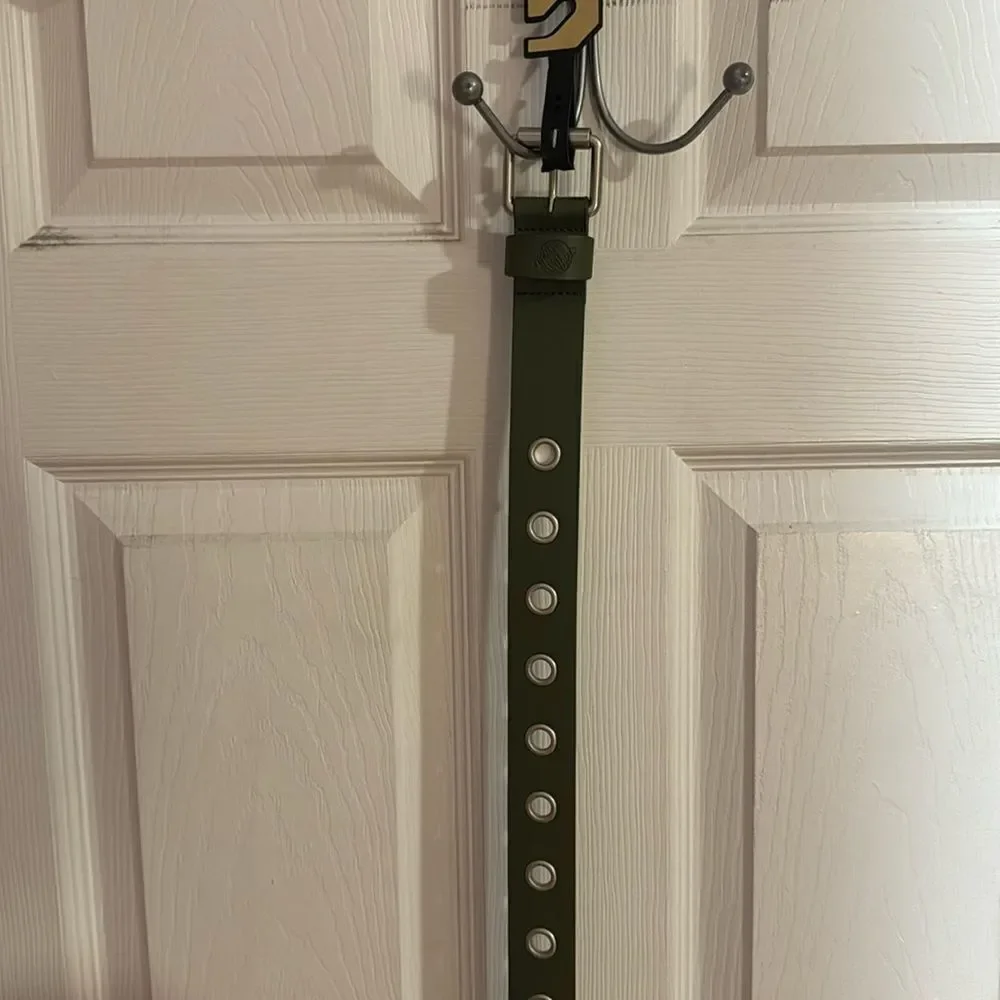 levi's belt